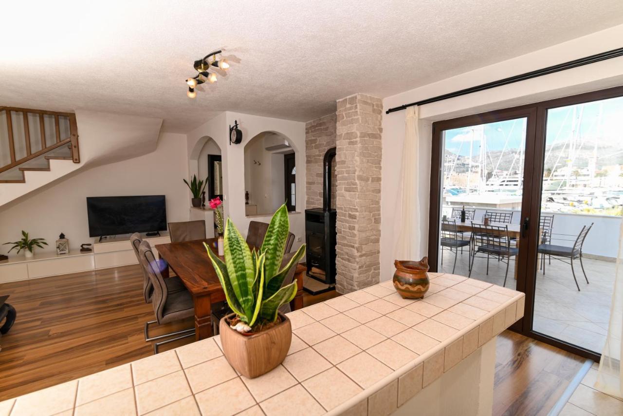 Apartman Ciciliani Trogir Eksteriør bilde