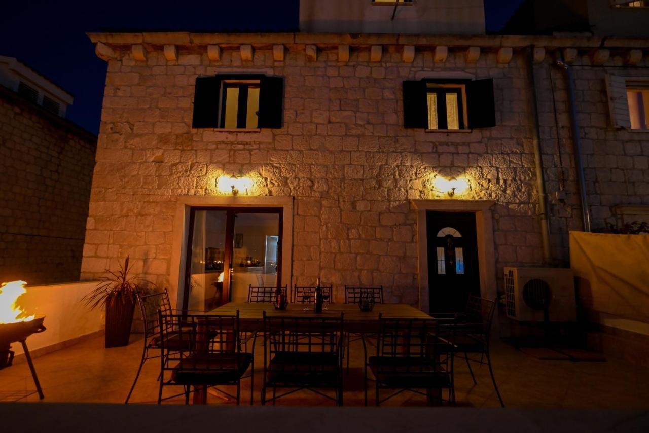 Apartman Ciciliani Trogir Eksteriør bilde