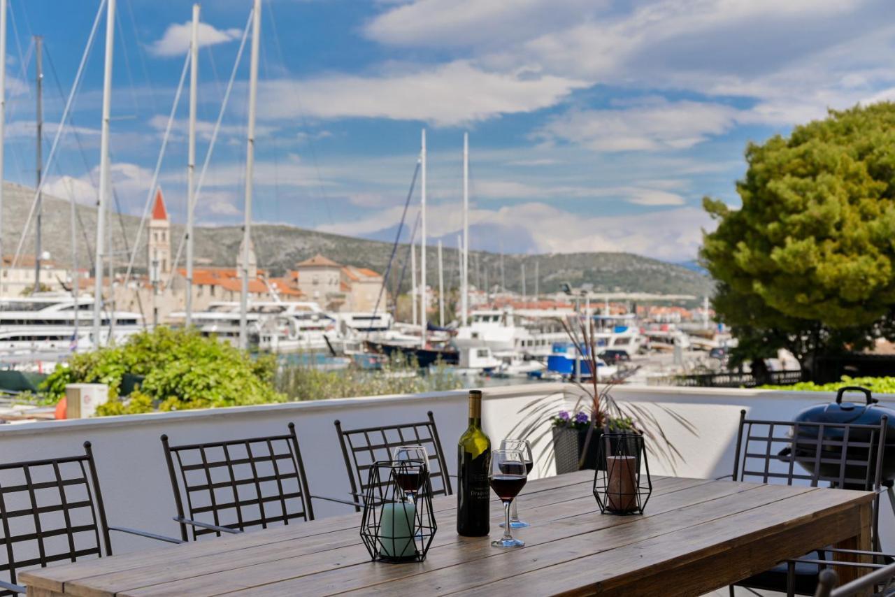 Apartman Ciciliani Trogir Eksteriør bilde