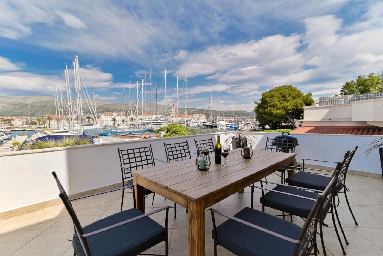 Apartman Ciciliani Trogir Eksteriør bilde