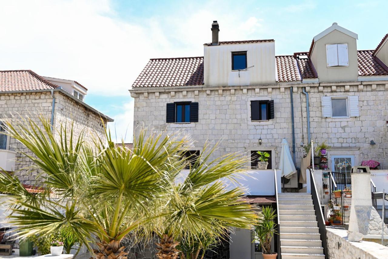 Apartman Ciciliani Trogir Eksteriør bilde