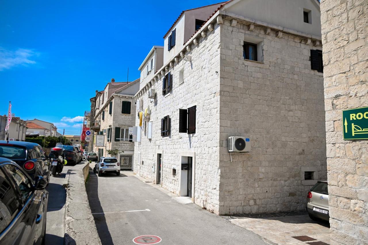Apartman Ciciliani Trogir Eksteriør bilde