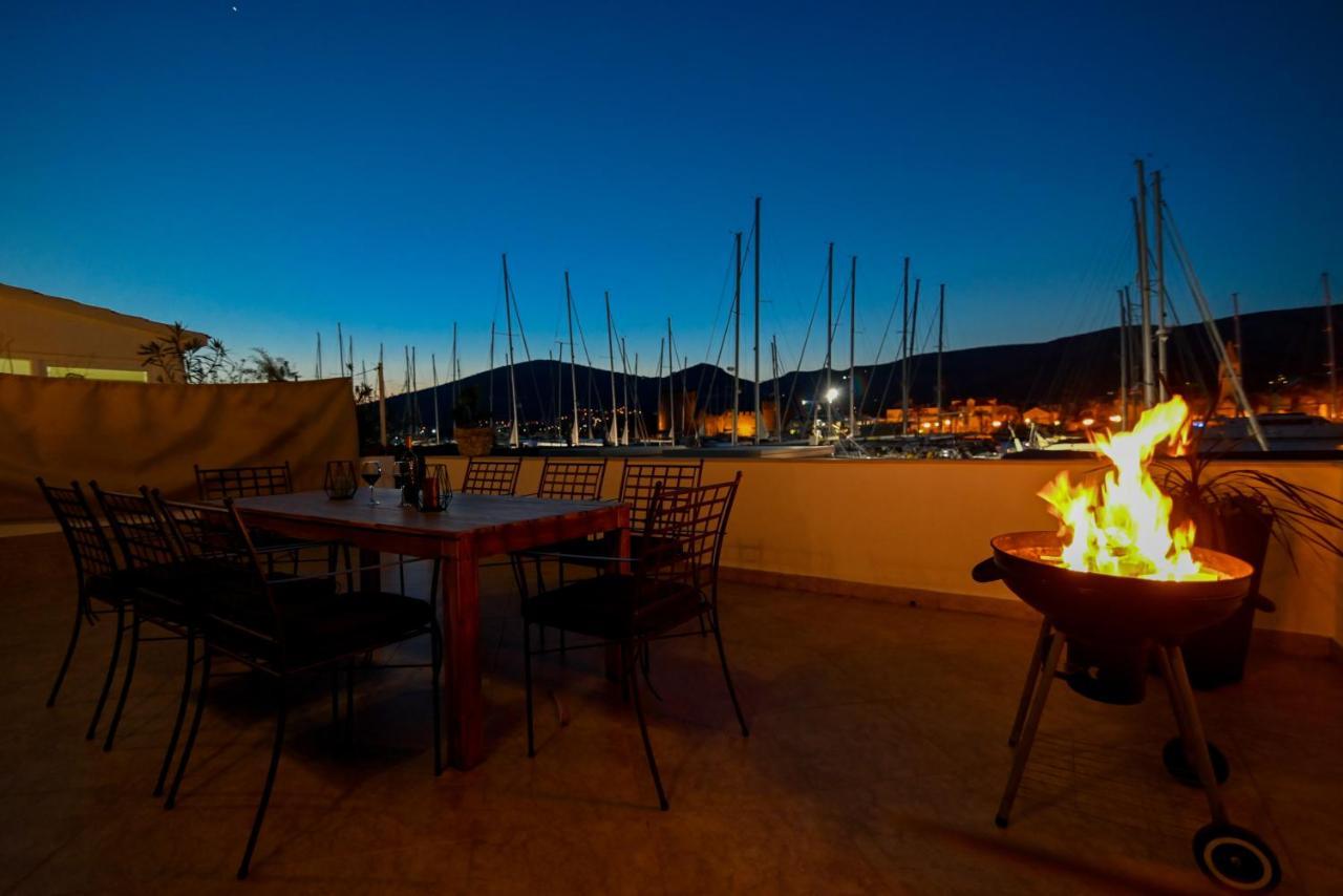 Apartman Ciciliani Trogir Eksteriør bilde